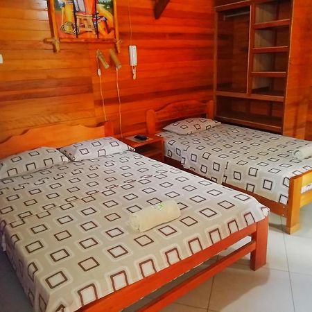 Madera Labrada Lodge Ecologico タラポト エクステリア 写真