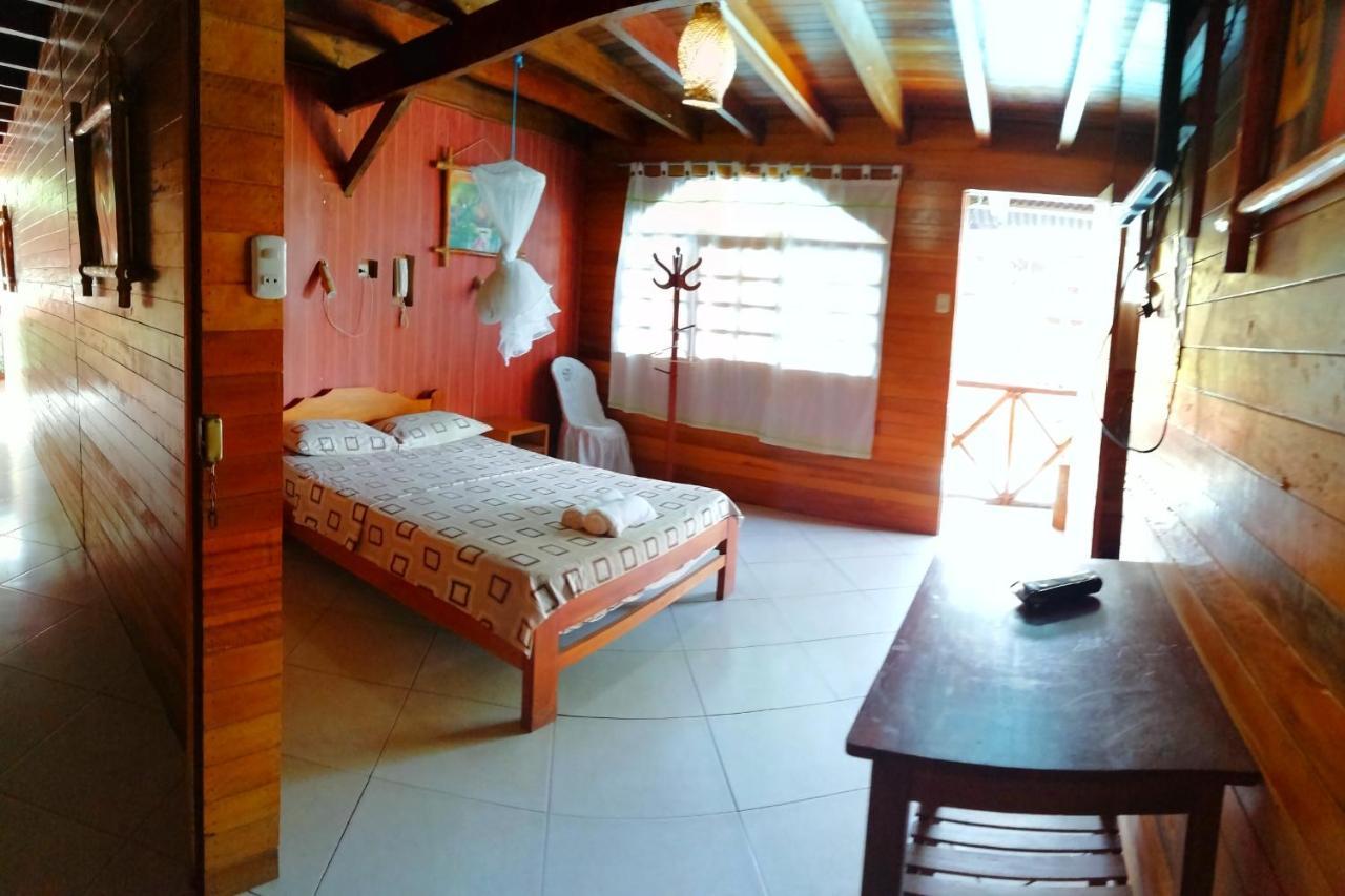 Madera Labrada Lodge Ecologico タラポト エクステリア 写真