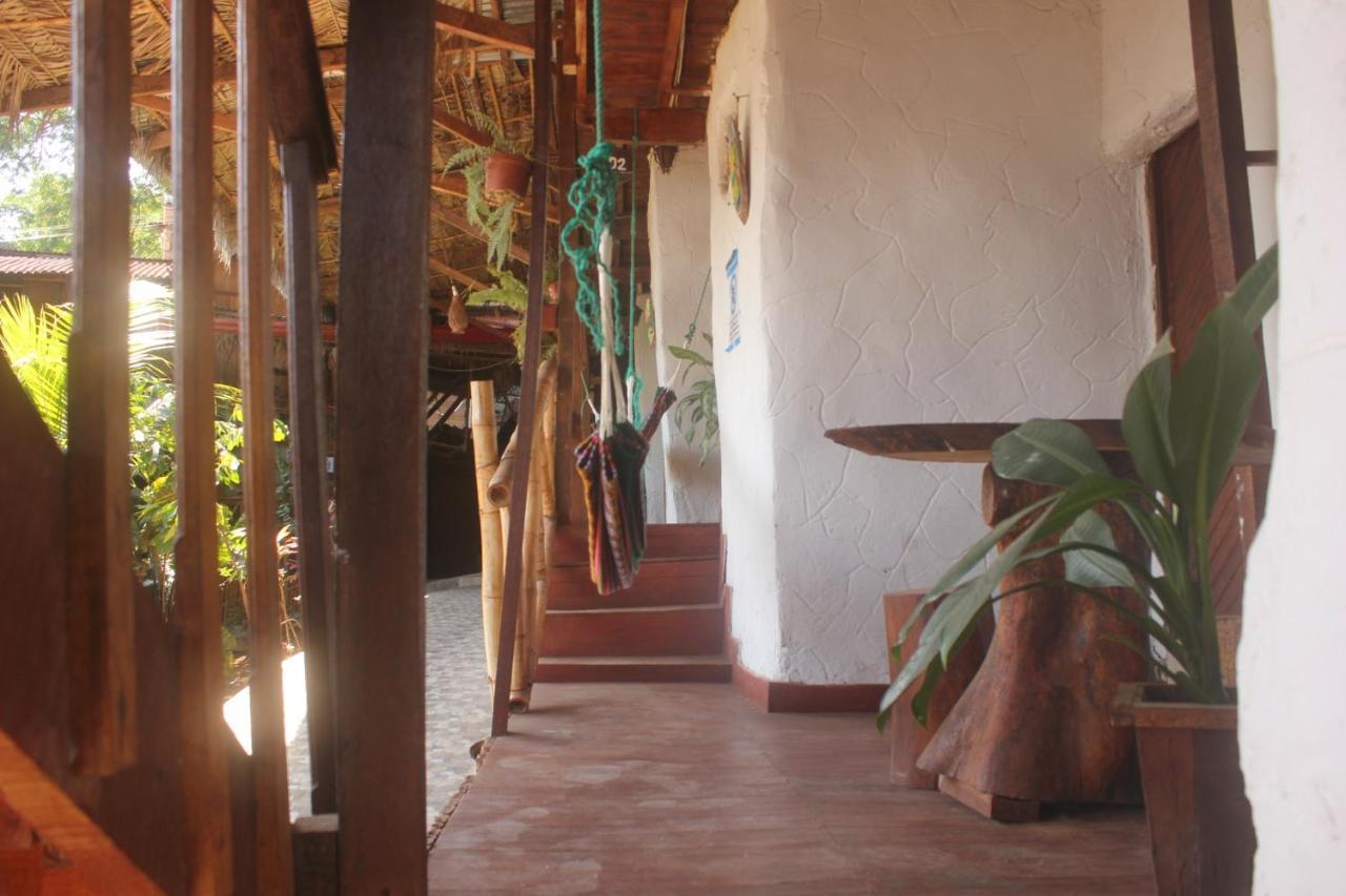Madera Labrada Lodge Ecologico タラポト エクステリア 写真